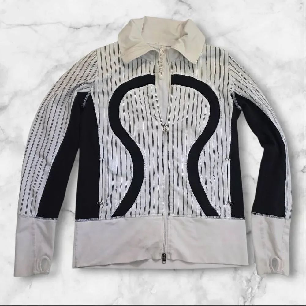 Lululemon Full Zip Size 8 Black & White Stripe Stride Jacket